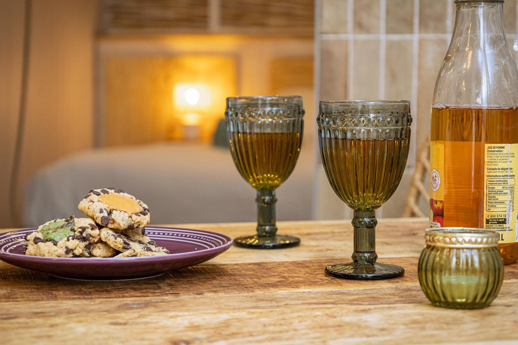 Love Room Suite Bali - Auray En Bretagne Brech Luaran gambar